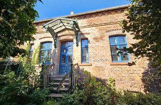 Haus kaufen in 39359 Bösdorf, Historisches Bahnwärterhaus sucht neue Vision - Jetzt provisionsfrei sichern!