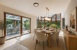 Einfamilienhaus kaufen in 15370 Fredersdorf-Vogelsdorf, KEIN EINFAMILIENHAUS VON DER STANGE: ARCHITEKTUR MIT CHARAKTER AUF 235m² WOHNFLÄCHE IN TOP-LAGE