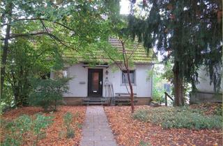 Haus kaufen in Rheinstraße 12, 65520 Bad Camberg, Großzügiges Fertighaus mit 172 m² Wohnfläche | 526 m² Grundstück | Wohnen auf drei Ebenen