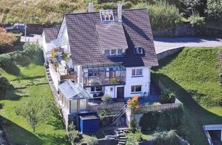 Haus kaufen in 76599 Weisenbach, Wohnen mit Weitblick: Charmantes Zweifamilienhaus mit Einliegerwohnung in Weisenbach