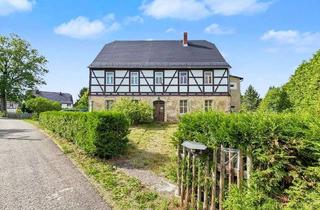Haus kaufen in 08058 Schlunzig, Erbbaurecht: Denkmalgeschütztes Pfarrhaus auf großzügigem Pachtgrundstück in Zwickau-Schlunzig