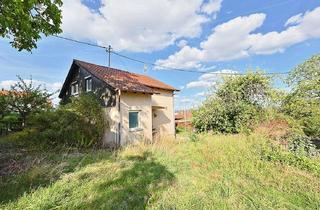 Haus kaufen in 70794 Filderstadt, Ein Haus mit Potenzial – gestalten, sanieren oder neu denken