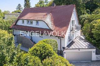 Haus kaufen in 61476 Kronberg, Stilvolles Wohnen in Kronberg zwischen Altstadt und Victoriapark