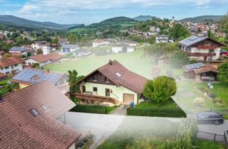 Haus kaufen in 93470 Lohberg, Wohnhaus mit begonnener Kernsanierung, Garage und Ausbaupotenzial!
