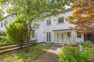 Reihenhaus kaufen in 82194 Gröbenzell, Familienfreundliches Reihenhaus mit sonnigem Südwestgarten und viel Platz in Gröbenzell