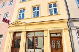 Haus kaufen in 69117 Altstadt, Historisches Altstadthaus - Blick auf Schloss und Heiliggeistkirche mit Garten und Gewerbeeinheit