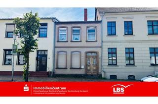 Haus kaufen in 17166 Teterow, Entwicklungsobjekt in guter Lage!