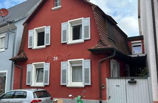 Einfamilienhaus kaufen in 79359 Riegel, Einfamilienhaus mit Charme und Potenzial