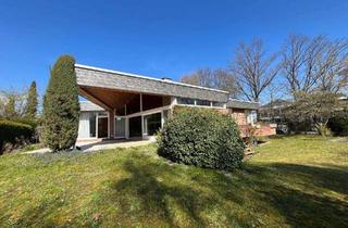 Haus kaufen in 61352 Bad Homburg, Absolute ruhige Villenlage auf der Ellerhöhe in solider Bauweise