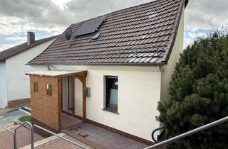 Haus kaufen in 37688 Beverungen, Renoviertes Wohnhaus mit 60 m² Wohnfläche in Beverungen-Haarbrück