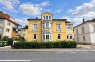 Büro zu mieten in 96450 Coburg, Repräsentative Bürofläche mit Entwicklungspotenzial – alternativ auch zur Wohnnutzung geeignet.
