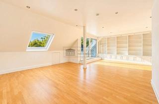 Wohnung kaufen in 25421 Pinneberg, Dachgeschoss-Traum mit Loggia & Fußbodenheizung