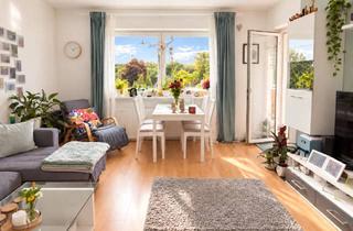 Wohnung kaufen in 24223 Schwentinental, Gepflegte 2,5-Zimmer-Wohnung mit sonnigem Balkon und Carportstellplatz– solide Kapitalanlage in Sc