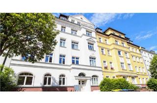 Wohnung mieten in Cranachstraße, 09126 Lutherviertel, 3-Zimmer-Dachgeschosswohnung mit 2 Balkonen und Einbauküche im Lutherviertel