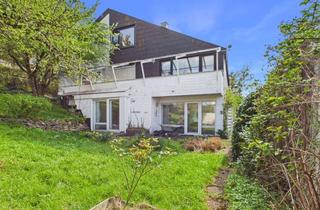 Haus kaufen in Im Bürglesbühl 23, 73540 Heubach, Familienanwesen mit Pool und Sauna in exklusiver Wohnlage