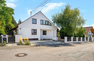 Haus kaufen in 86453 Dasing, Modernes Mehrgenerationenhaus mit Einliegerwohnung, Kamin und Weitblick ins Grüne