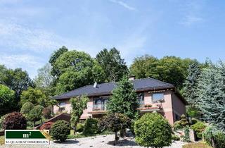 Villa kaufen in 42551 Velbert, Beeindruckende, großzügige Unternehmervilla mit Pool, Gästehaus & Einliegerwohnung in Velbert Hefel