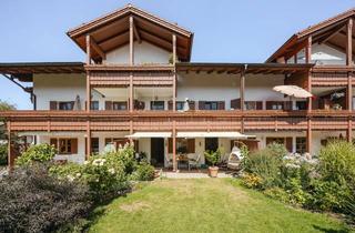 Wohnung kaufen in 82054 Sauerlach, Charmante Maisonette mit eigenem Garten und Garage