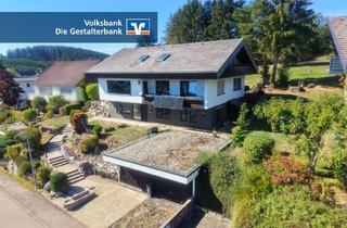 Wohnung kaufen in 78112 St. Georgen, *** St. Georgen Brigach - Wohnen im Erd- und Dachgeschoss mit Haus-in-Haus-Charakter! ***