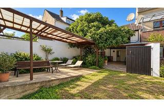 Einfamilienhaus kaufen in 53332 Bornheim, Zentral in Bornheim! EFH mit ca. 214 m2, auf 460 m2 Grundstück, 8 Z. u. potenziellem Bauland. (Variante)