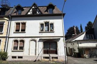 Mehrfamilienhaus kaufen in 79117 Freiburg, Mehrfamilienhaus mit Entwicklungsperspektive