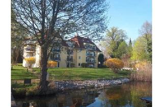 Wohnung kaufen in 15526 Bad Saarow, Bad Saarow - Traumhafte 2,5-Zimmer-Eigentumswohnung mit Seeblick, 2 Balkonen