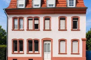 Wohnung kaufen in 67269 Grünstadt, 4-Raum Eigentumswohnung mit Garage und Lagerräumen im Zentrum von Grünstadt.