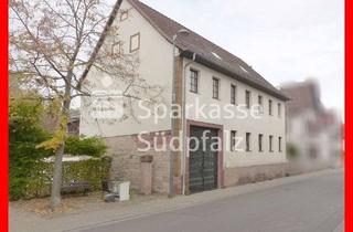 Wohnung kaufen in 76831 Billigheim-Ingenheim, Modernisierte 3‑Zimmer-Wohnung mit Garage