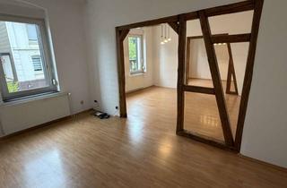 Wohnung mieten in Wiesenstraße 29, 57290 Neunkirchen, Zuhause mit 4 Zimmern KB Balkon & Garten in Neunkirchen