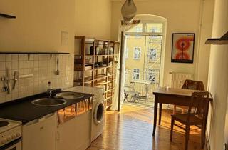 Wohnung mieten in Kastanienallee 50, 10119 Mitte, Helle , möblierte Altbau-Wohnung in Top-Lage