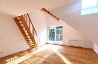 Wohnung mieten in 82216 Maisach, Helle 2 Zimmer DG-Wohnung mit Einbauküche, Balkon und TG-Stellplatz