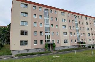 Wohnung mieten in Käthe-Kollwitz-Str. 30, 01558 Großenhain, sanierte 3 Zimmer Wohnung mit Balkon und Einbauküche
