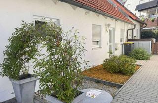 Doppelhaushälfte kaufen in 91486 Uehlfeld, Wohnen auf einer Ebene – gepflegte Doppelhaushälfte mit schönem Garten