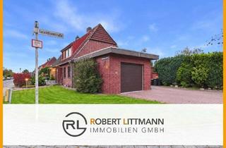 Doppelhaushälfte kaufen in 26388 Voslapp, Doppelhaushälfte mit großem Grundstück, Garage und viel Gestaltungspotenzial in Wilhelmshaven