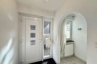 Haus kaufen in 42853 Innen, Großes Stadthaus mit Einliegerwohnung und schönem Garten