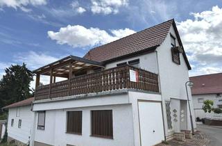 Einfamilienhaus kaufen in 99869 Seebergen, Einfamilienhaus mit zwei Garagen und großer Balkonterrasse