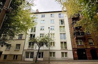 Anlageobjekt in Nettelbeckstr. 00, 65195 Wiesbaden, Leerstand! Renovierte helle 2 Zimmerwohnung - in zentraler Lage! ab sofort verfügbar!