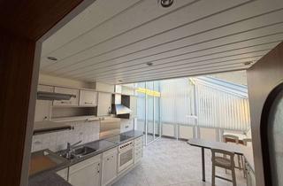 Wohnung mieten in Eckenhofstraße 34, 78713 Schramberg, Viel Freiraum: 3,5-Zimmer-Wohnung in Schramberg