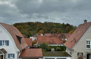 Wohnung mieten in Herlinstr. 22, 86720 Nördlingen, Freundliche 3-Zimmer-Dachgeschosswohnung zur Miete in Nördlingen