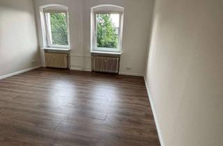 Wohnung mieten in Groß-Ziethener Chaussee, 12355 Rudow, 2 Zımmer Wohnung am U-Bahnhof Berlin-Rudow