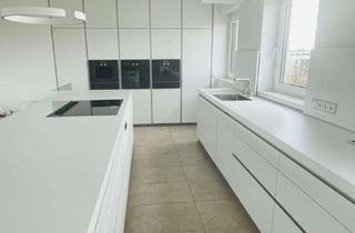 Penthouse mieten in 67071 Oggersheim, 216m² Luxus Penthouse mit Premiumküche und unverbaubarem Blick auf See