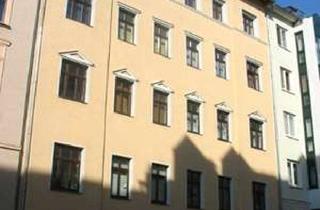 Wohnung mieten in Anhalter Straße, 06108 Halle, Schöne 1-Zimmer-Wohnung mit Ebk, Laminat und Duschbad Charlottenviertel