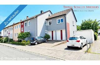 Doppelhaushälfte kaufen in 90469 Nürnberg, Wohnen wie in einer Doppelhaushälfte – 2 Wohneinheiten mit Garten, Doppelgarage