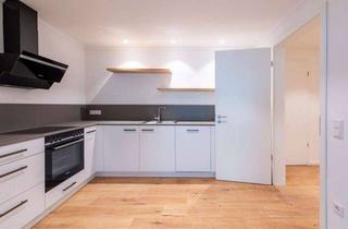 Wohnung mieten in Kaiserstraße, 83022 Rosenheim, KAISERZWEI - Traumwohnung im Altbau - Innenhof & Stadtmitte