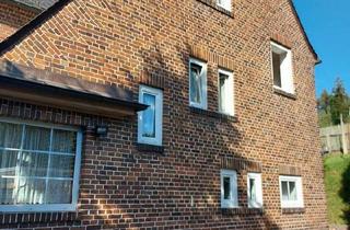 Doppelhaushälfte kaufen in 08485 Lengenfeld, Lengenfeld - Denkmalgeschützte Doppelhaushälfte in Lengenfeld zu verkaufen