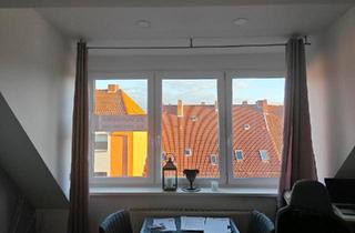 Wohnung kaufen in 30161 Hannover, Hannover - 2 Zimmer DG Wohnung zu verkaufen, ruhig und hell, Hannover List