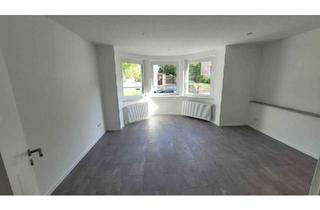 Wohnung kaufen in 38640 Goslar, Goslar - Modernisierte 3-Zimmer-Wohnung mit Garage in Goslar
