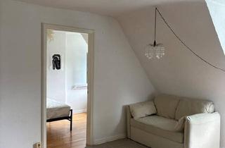 Wohnung kaufen in 22043 Hamburg, Hamburg - Helle & gut geschnittene DG-Wohnung nahe Wandsbek Markt