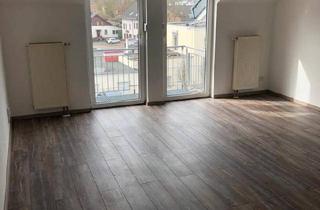 Wohnung kaufen in 66773 Schwalbach, Schwalbach - 2-ZKB-Wohnung 55m2, 2 Balkone, Schwalbach-OHNE MAKLER