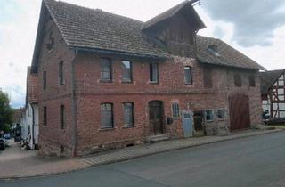 Bauernhaus kaufen in 35104 Lichtenfels, Lichtenfels - Haus mit Scheune